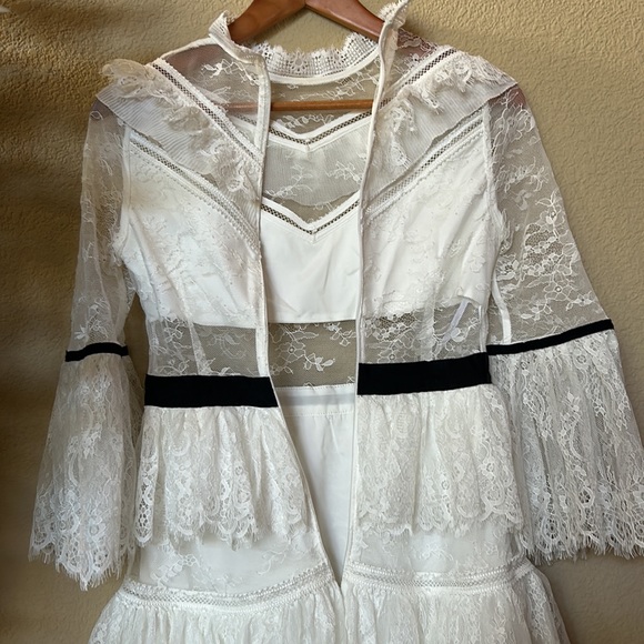 SELF-PORTRAIT | Lace 3/4 Sleeve Midi Dress - Picture 7 of 12